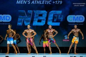 MAN'S ATHLETIC +179
